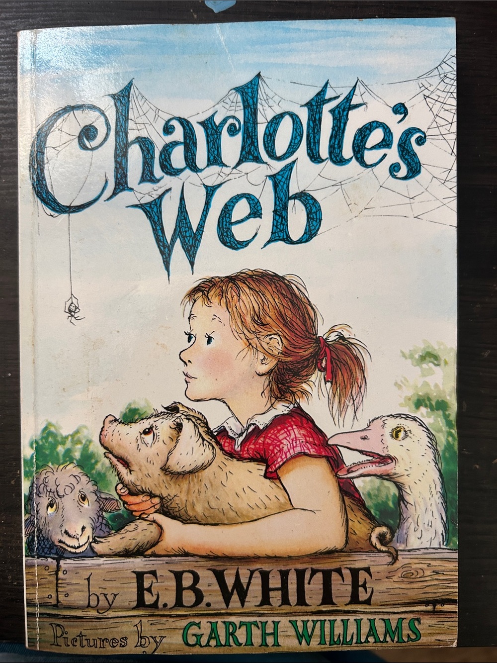 Charlotte's Web Hardcover Book - White/Cream Cover